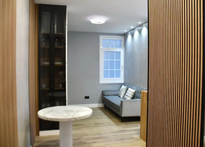 Nómada Orzán Bajo *