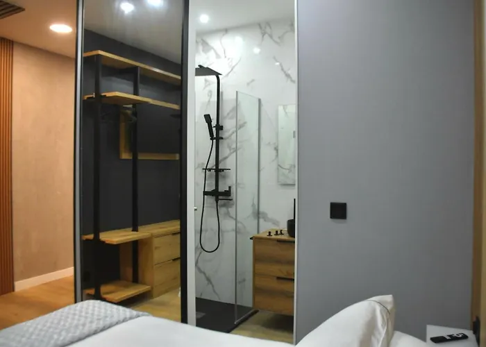 Nómada Orzán Bajo * A Coruña